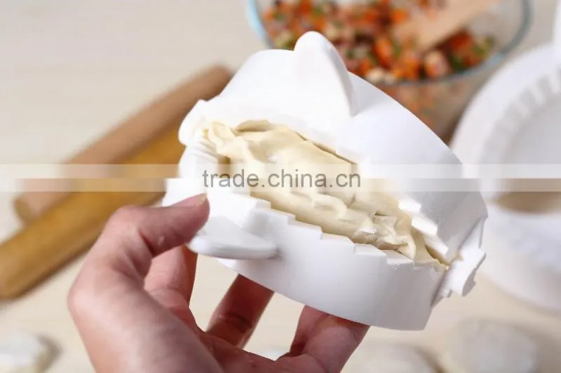 PP 24*15.5/17.5*3.8 Kitchen gadgets dumpling maker/ package dumplings