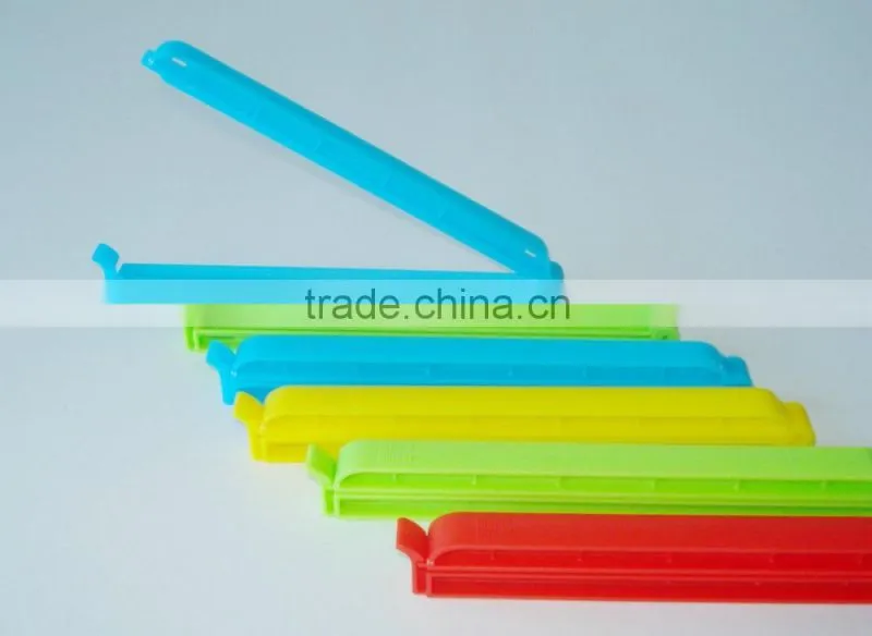 CP220 free sample, plastic airtight hanging food clip