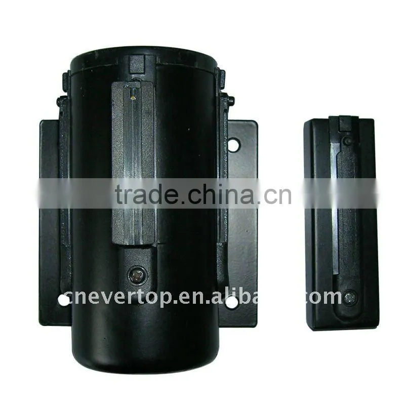 Wall mounted barrier retractable belt w/Slow Retract