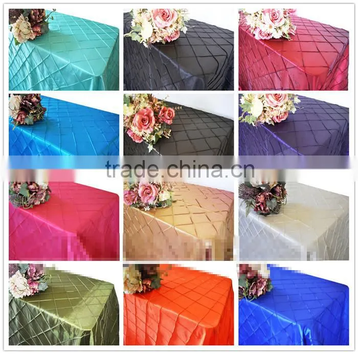 High Quality Fancy New Designs Cheap Rectangle Pintuck Table Cloth