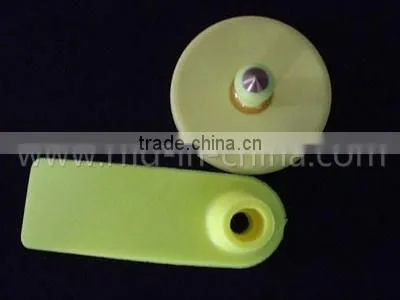 Anti-allergic UHF rfid livestock tag for tracking