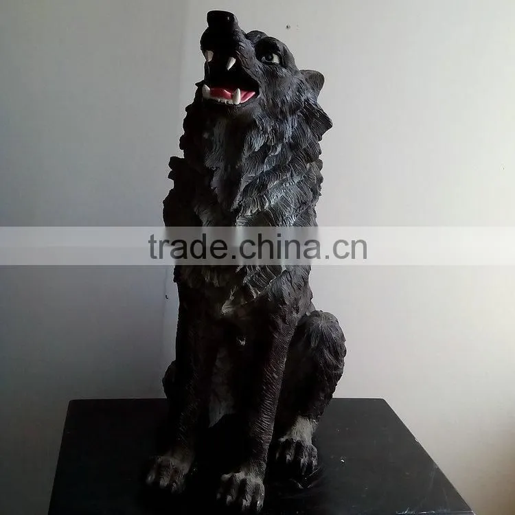 Resin wolf figure