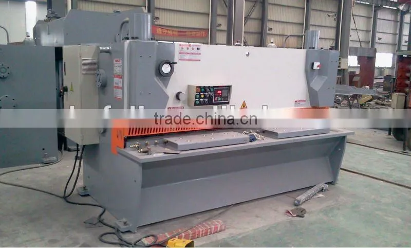 QC11K hydraulic CNC guillotine shearing machine