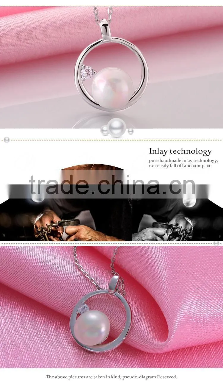 Elegant Round Setting Pearl White Copper Fashion Pendant Jewelry