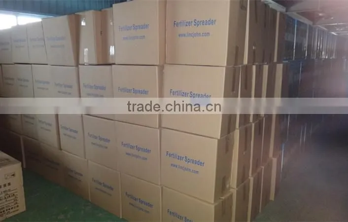 Electric fertilizer spreader for garden