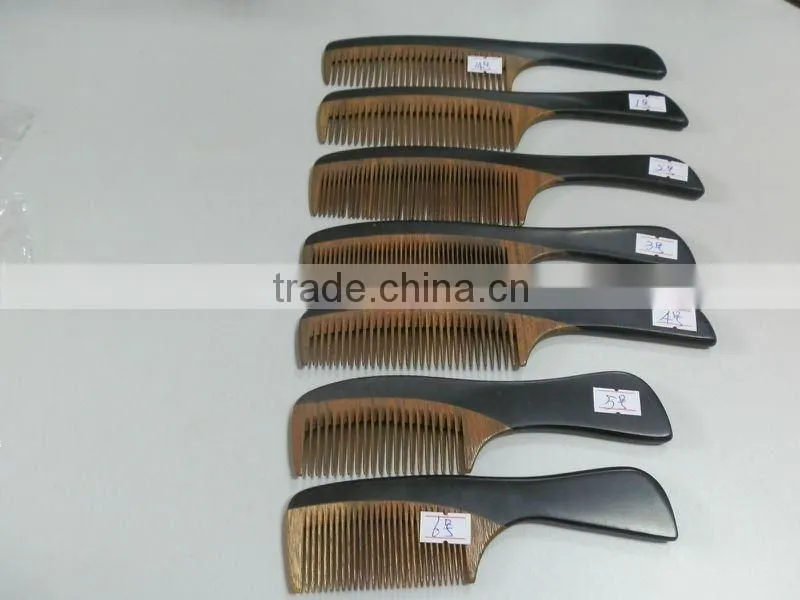 Sanders wood Comb