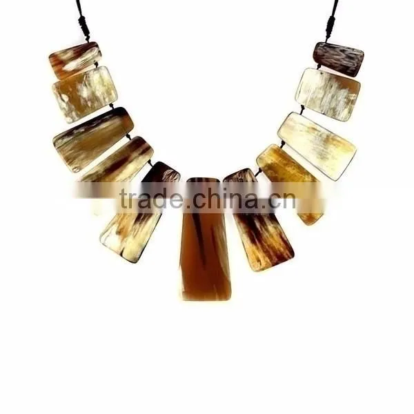 Eco-friendly high quality nice yellow buffalo horn jewelry necklace from vietnam