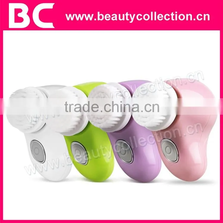 BC-1517 Operated By Battery Waterproof Face Cleansing Brush
