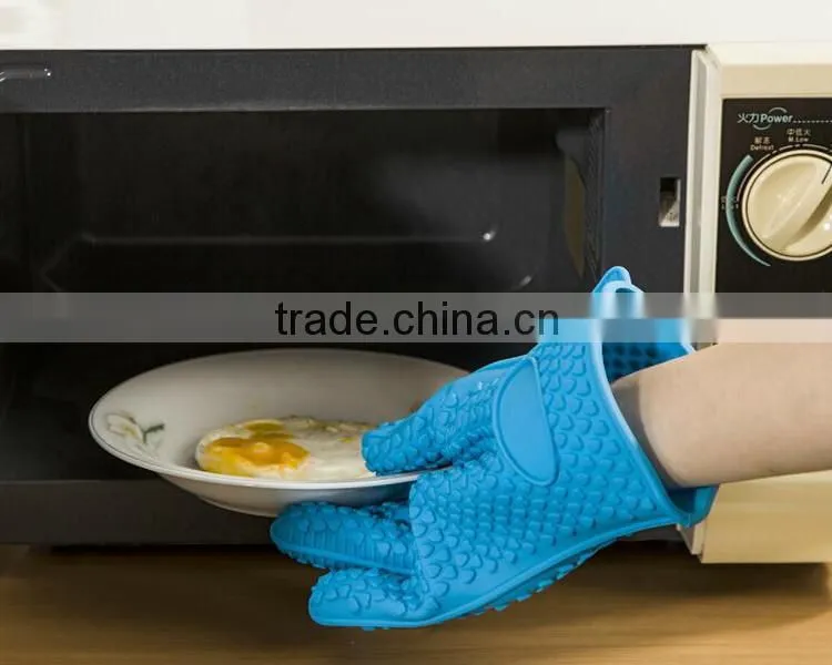 2016 Hot selling kitchen golve/heat resistant oven silicone glove