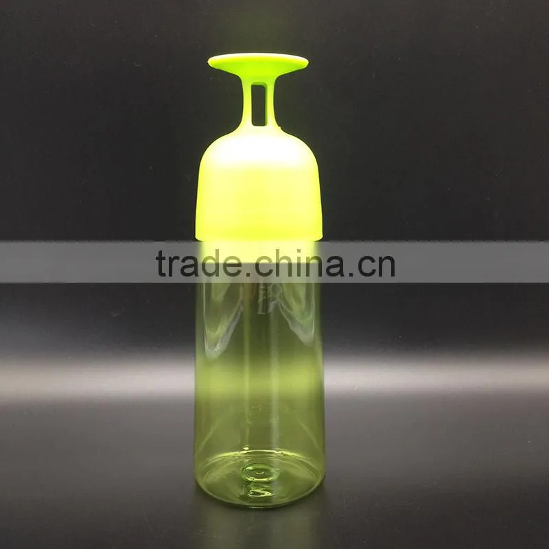 food grade water bottle cup drinking bottle with shot glass cup manufacturer