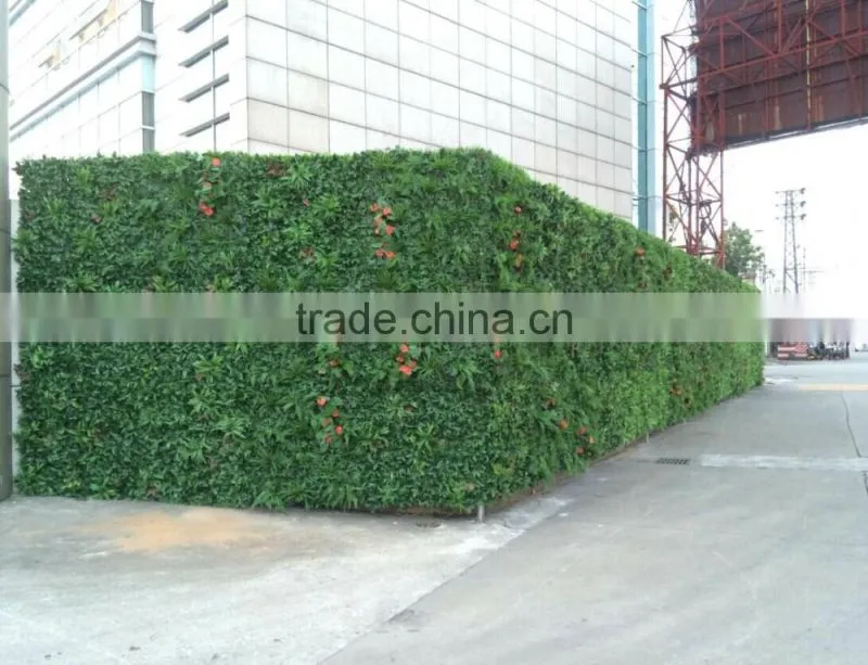 Outdoor artificial green wall green fence for sale
