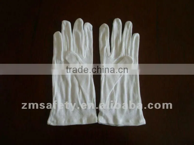 Mal's plain white 100 % cotton glove
