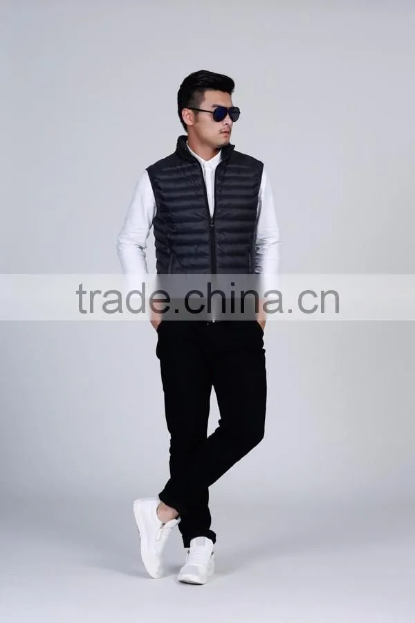 Wholesale ultra thin foldable men winter duck down jacket