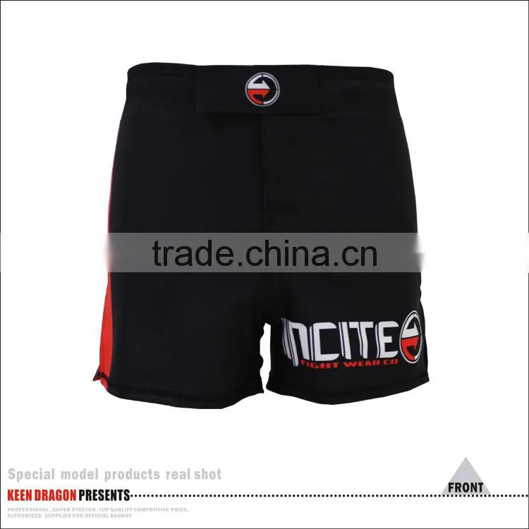 2016 NEW STYLE BLACK MMA SHORTS WITH LOGO ON THE BOTTON OF LEG OPENING