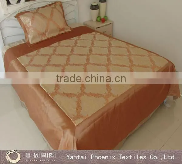 2013 newest embroidery sprei bedcover my love