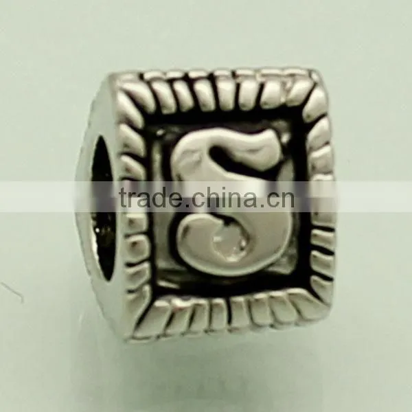 china manufacturer fashion single letter beads metal alphabet letter beads