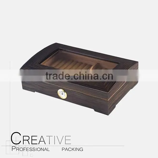 High-end display solid wood cigar humidor
