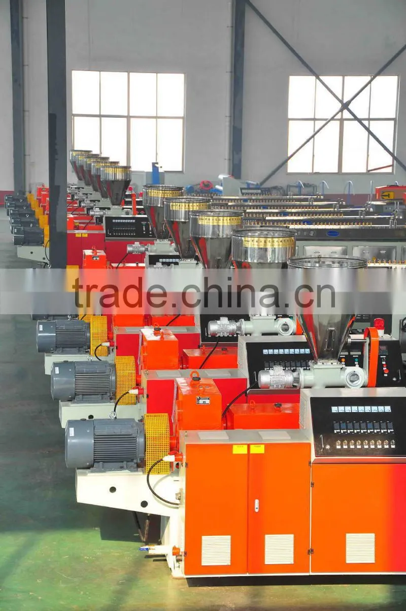 Wood Plastic Floor Making Machine