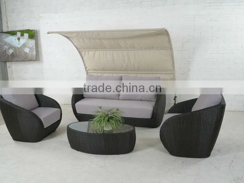 2015 outdoor rattan sofa set confortable cushion fashion design