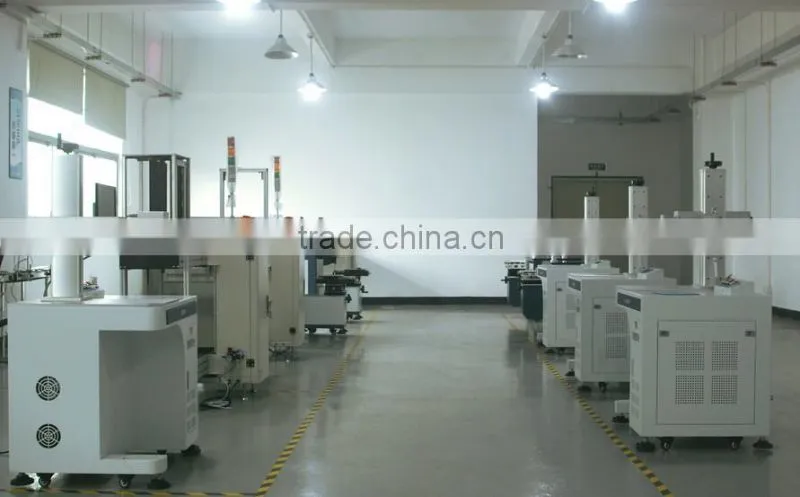10w 20w mini marking on the metal portable mini fiber laser marking machine