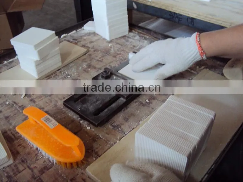 Ceramic filter as for ductile iron