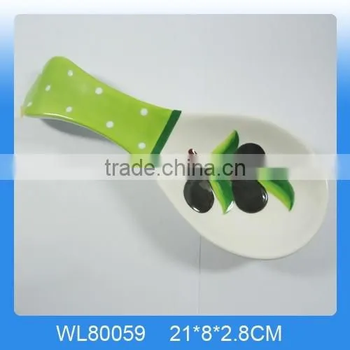 High quality ceramic kitchen spoon rest with sheep design,ceramic sheep kitchen spoon holder