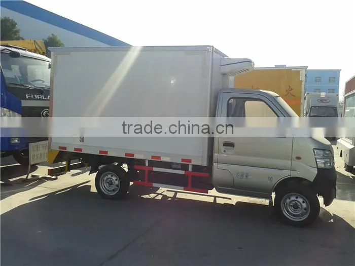 Yuling 2T freezer truck mini van truck cargo box van truck fiberglass van truck food box van truck