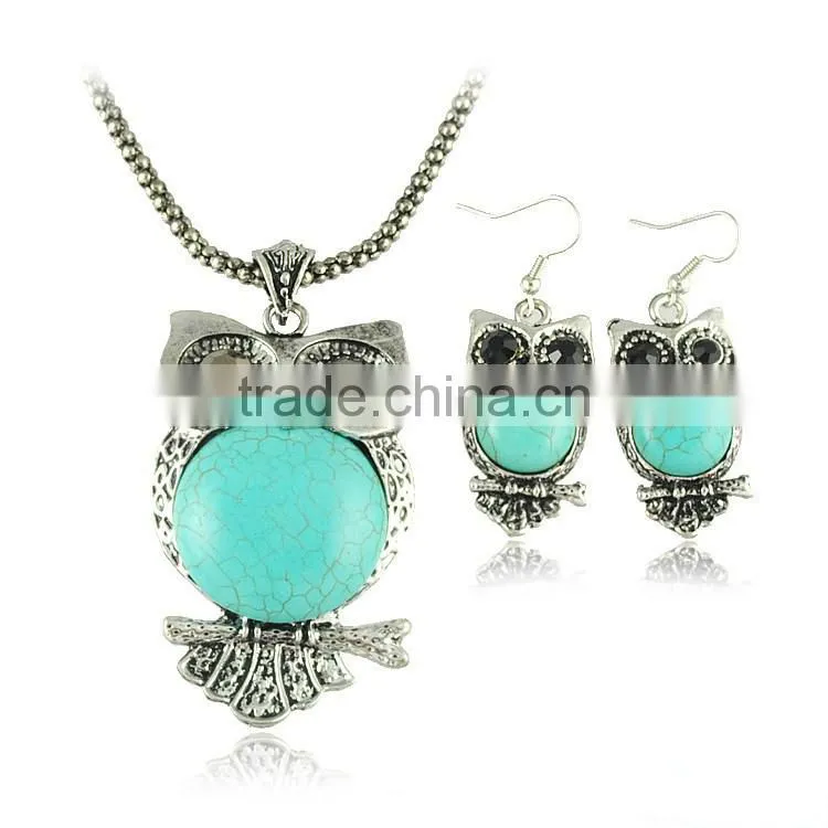 Antique Owl Pendant Silver Plated Turquoise Dangle Earrings Chain Necklace Set