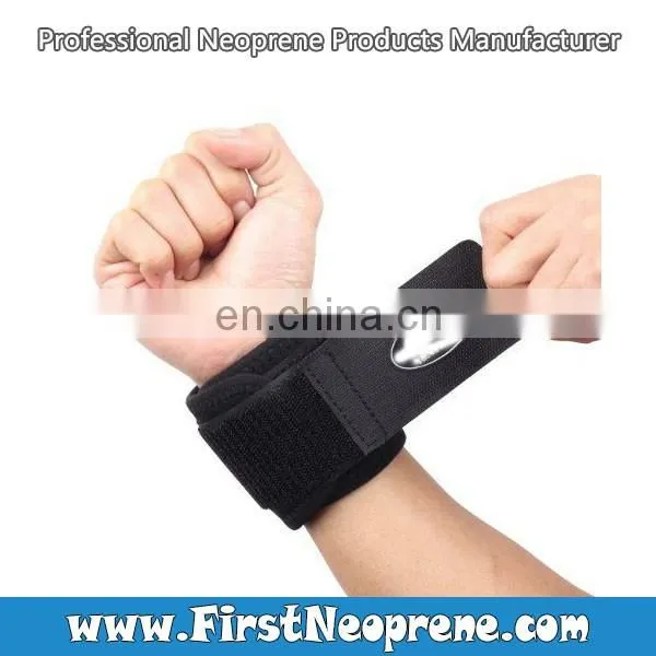 Exercising Compression Release Basketball Wrist Support