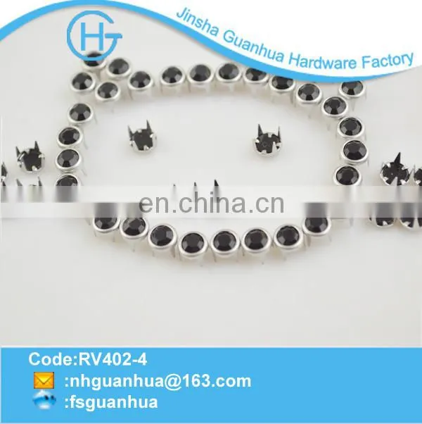 RV402 GH GOLA 8 prong with decorative rhinestone studs