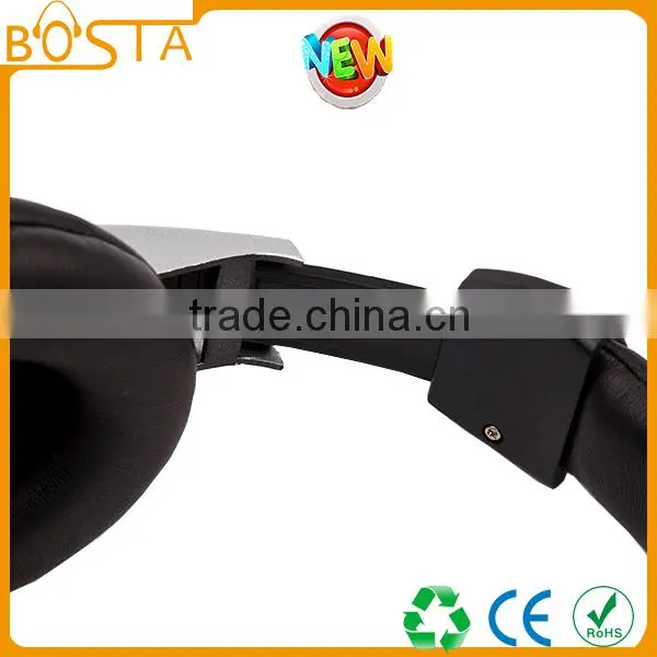 Silve and black standard cheap gaming headphone with mic