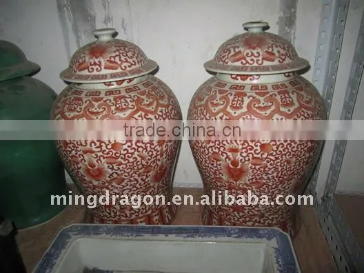 chinese golden genaral ceramic vase(with lids)