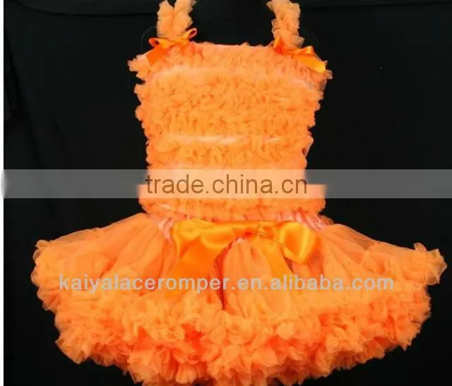 Wholesala Baby Gift Set tulle ruffle puffy skirt girls shirt and Pettiskirt sets