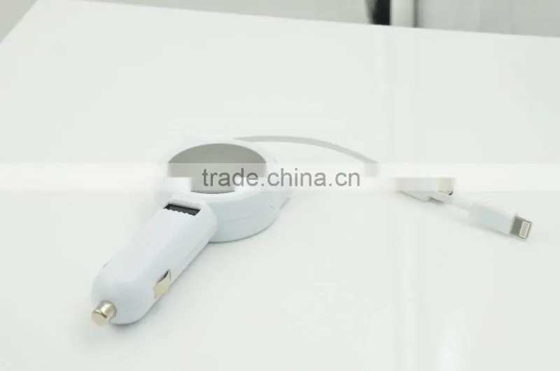New design protable 3.1A car battery charger with double retractable built-in cable for iphone/samsung/Type-C/htc/blackberry