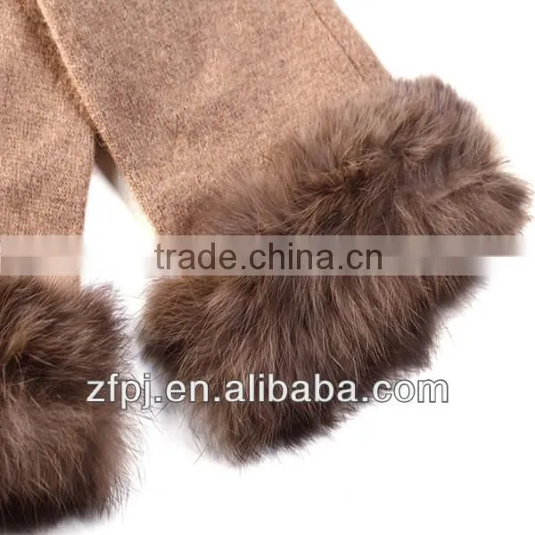 Ladies wearing sheep wool gloves with rabbit fur cuffs