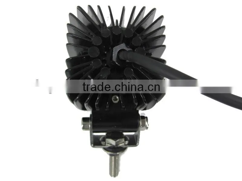 China manufacturer 12w LED driving lights 12v LED tractor work light 24v working of LED