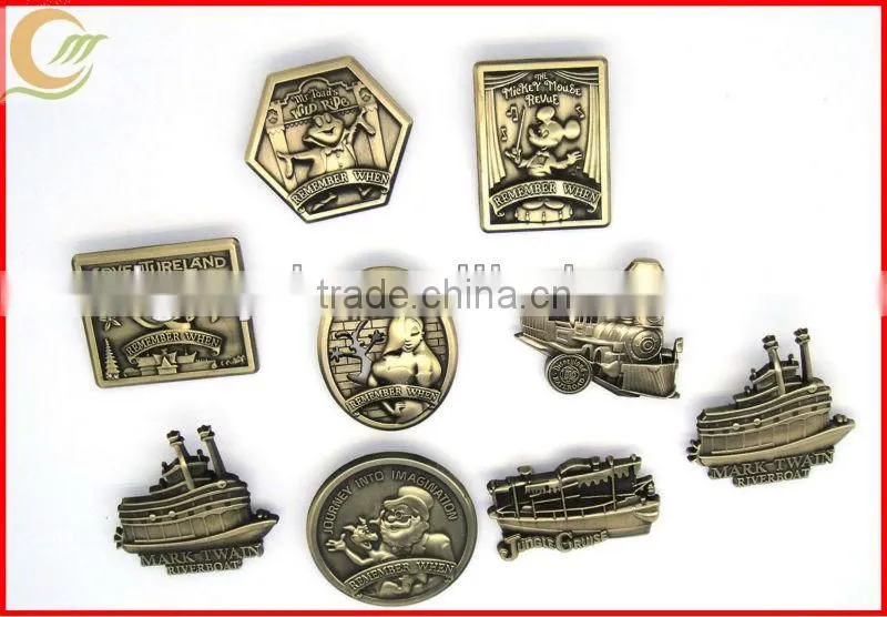 Zinc alloy antique bronze plating 3D custom australia badge with pin