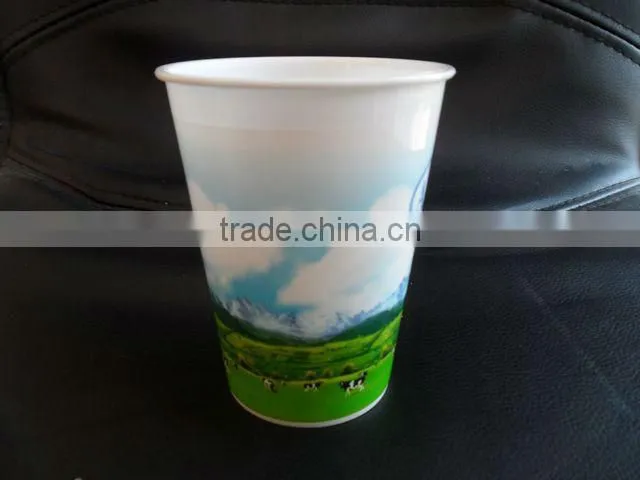 10oz Plastic milk shake cup