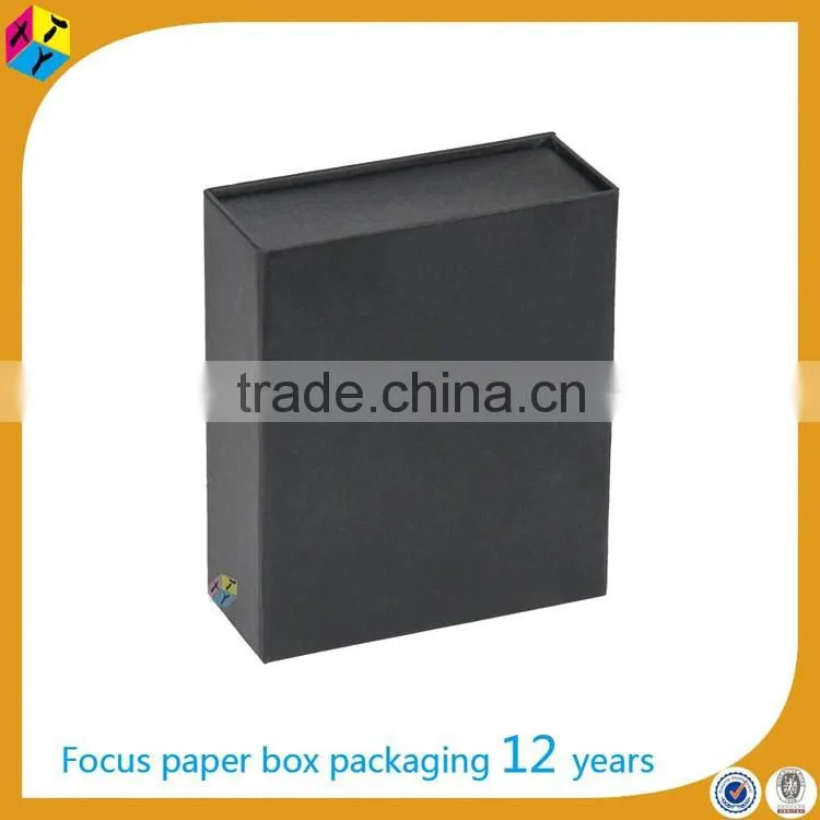 black cardboard paper packaging magnetic gift box
