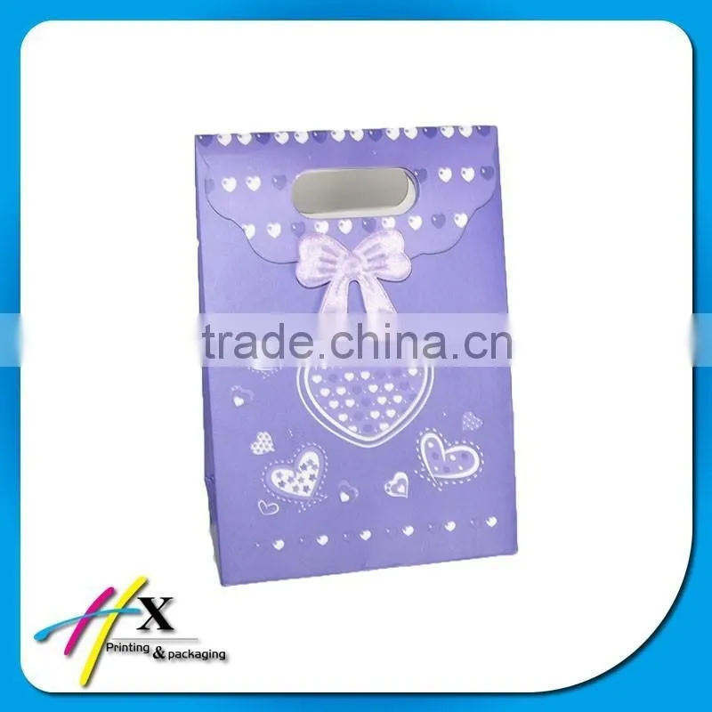 2015 Hottest Paper Gift Bag/Pape Bag with Self Adhesive/Christmas Gift Bag