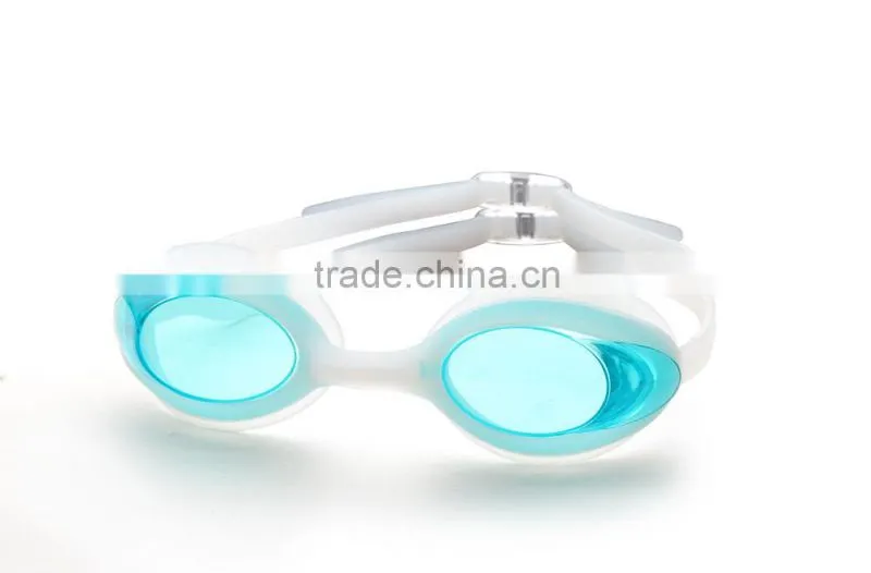 Yiwu Wholeasle New Design AK6200 Anti Fog Adult Swim Goggles