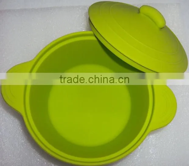 Resistant silicone pot