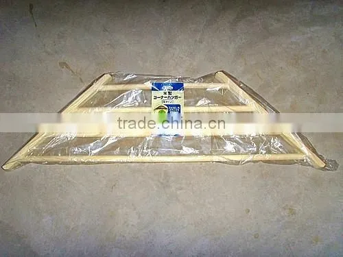 Lowest price woooden corner hanger