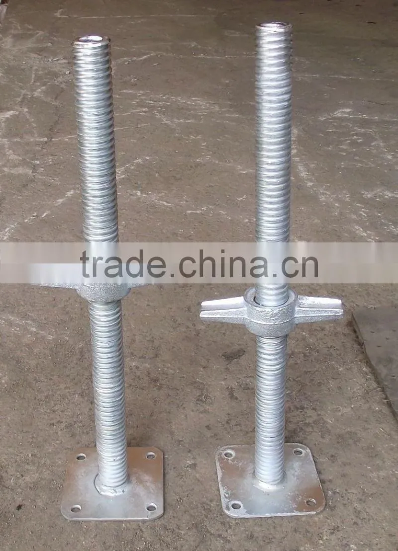 Screw base jack scaffolding legs