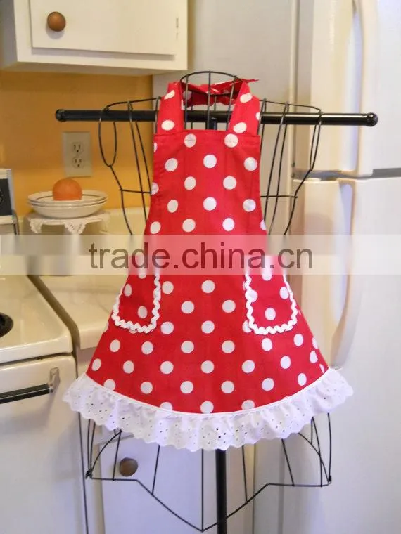 100% Cotton Baby Clothes Factory Direct Wholesale Baby Girls Polka Dot Aprons Lovely Bib for Kids