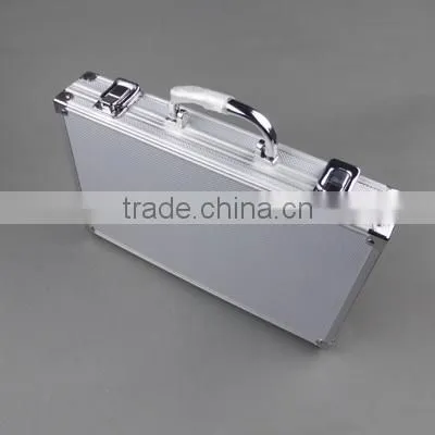 kit for gun cleaning , universal gun cleaning kit with rods and brush , cleaning gun