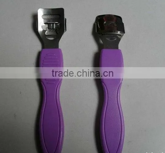 Boutique pedicure foot skin knife