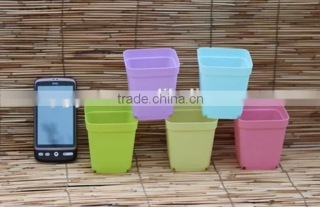 plastic cheap flower pots with trays