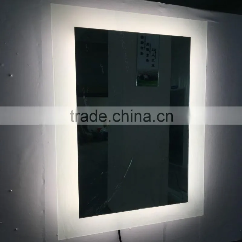 Low Energy China IP44 LED Illuminated Bathroom Mirror