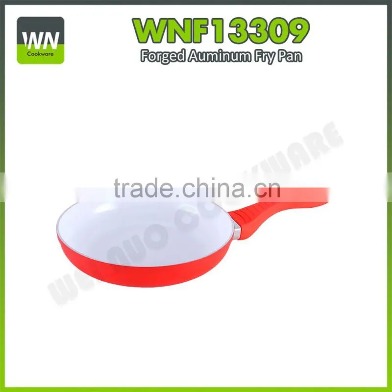 2016 hot sale and lowest price frypan master frying pan compartmental pans with ceramic coating